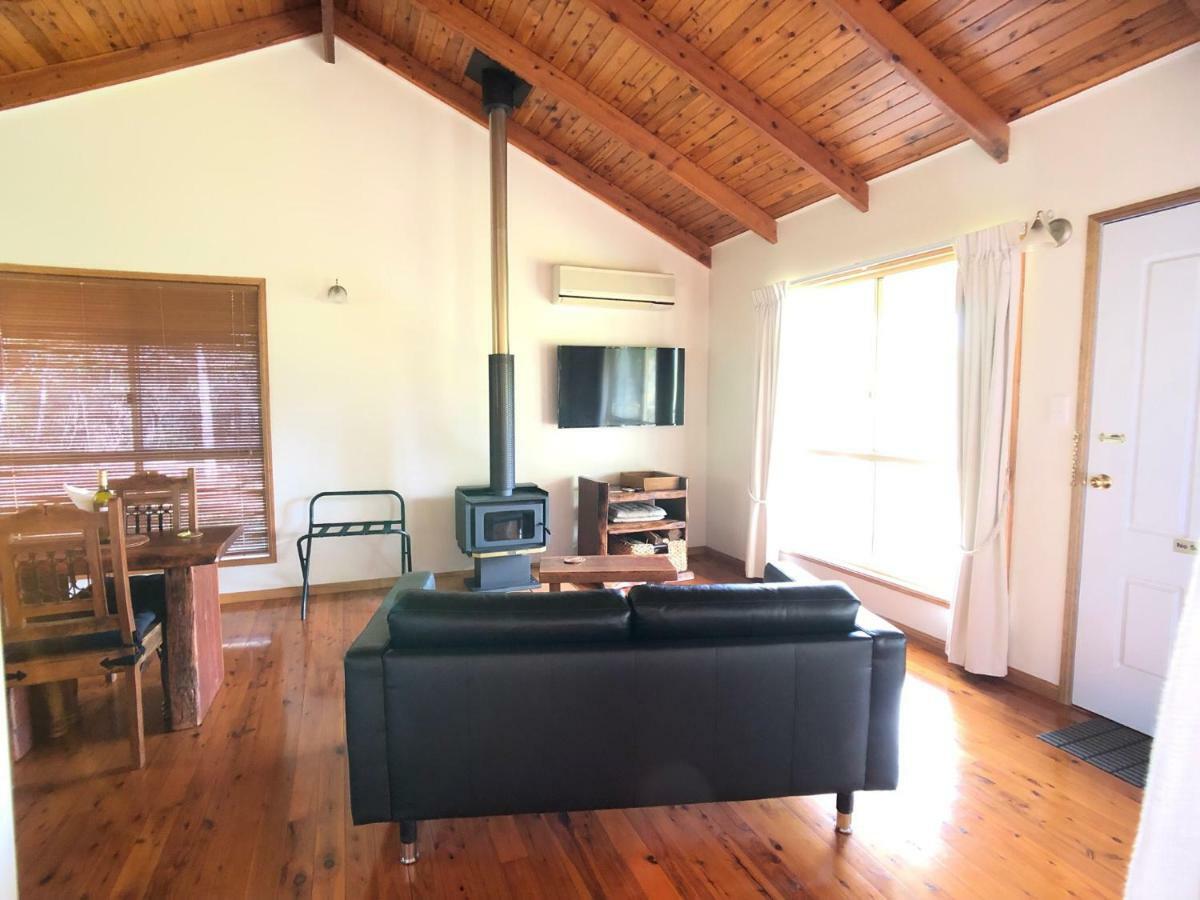 Pencil Creek Cottages เมเปิลตัน ภายนอก รูปภาพ